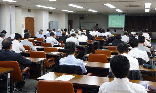 記念講演と会員交流懇親会